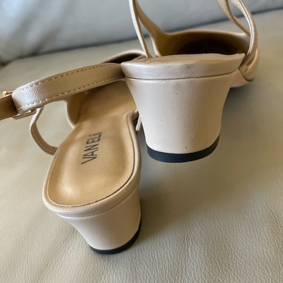 Vaneli Women's Aliz Cream and Black Slingback Shoes - Picture 3 of 5